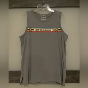 Peloton  top side M used only ones smoke free home no tear no stains